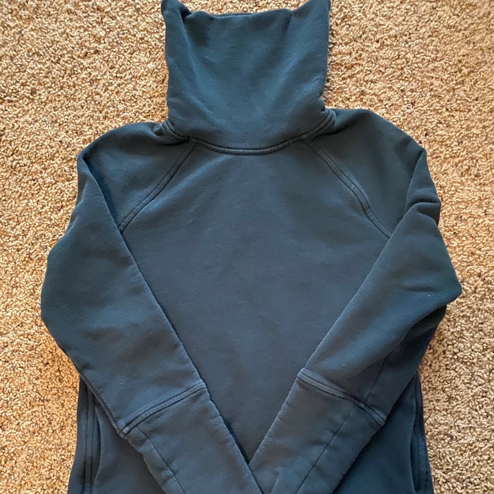 lululemon athletica Navy Blue Funnel Neck Sweatshirt